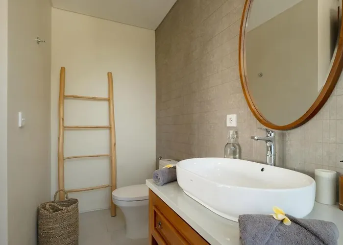 Omah Bumbak Villa Canggu